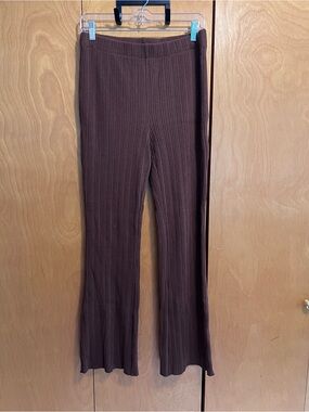 Vince Ribbed Knit Hazelnut Brown Flare Pant With Raw Hem Size Medium